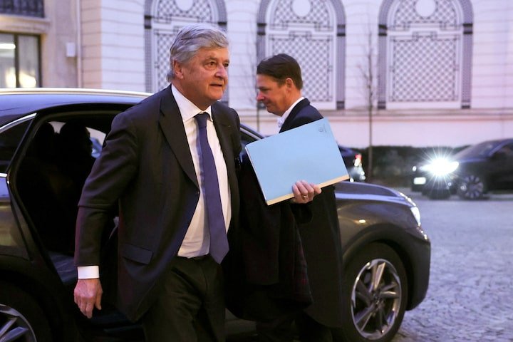 ЄС має інструменти для відповіді на загрози США щодо сталі та авто, заявляє Франція e7yzwltj6nizbpnq67hvxylczy