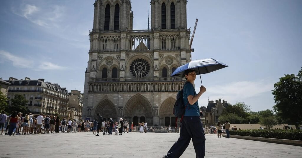 L'Europe occidentale se prépare à une canicule de 45 degrés sur le week-end jmsy4mf q 1200x630 1